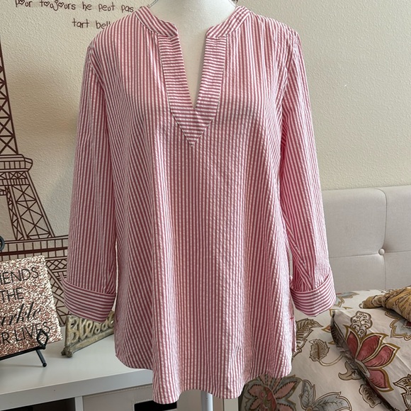 Vineyard Vines Tops - Vineyard Vines Performance Pink/White Tunic Blouse size M